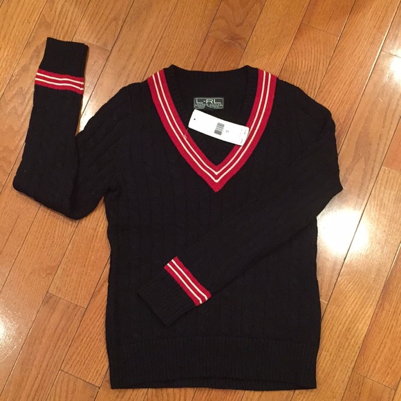 Ralph Lauren Sweaters - NWT Ralph Lauren V neck sweater size M
